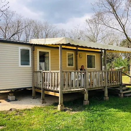Camping Le Fief D'Anduze Room photo